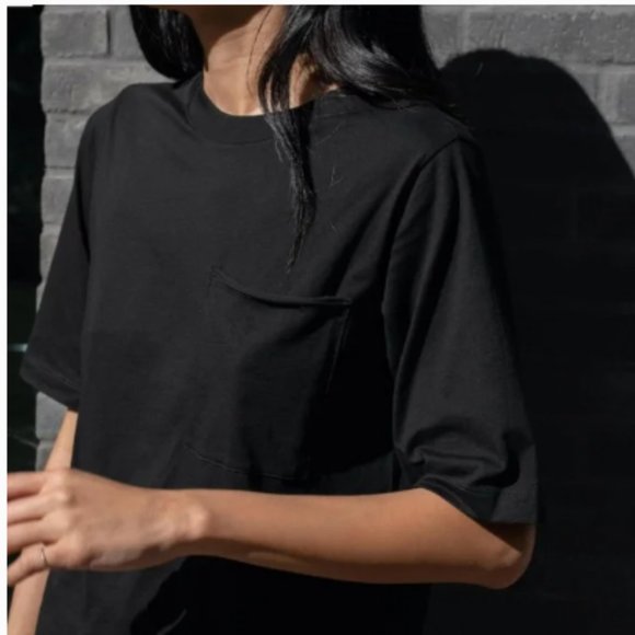 NWOT Lunya Pocket Tee - Picture 2 of 5
